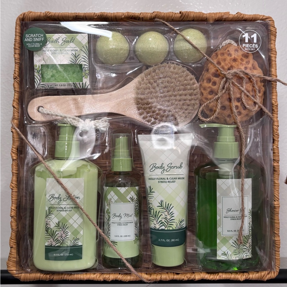Green Bath & Body Gift Set